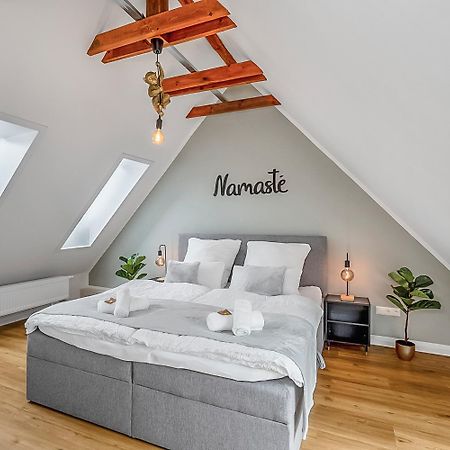 Namaste Homes - Ferienwohnung Mit Dachterrasse Bad Windsheim Kültér fotó