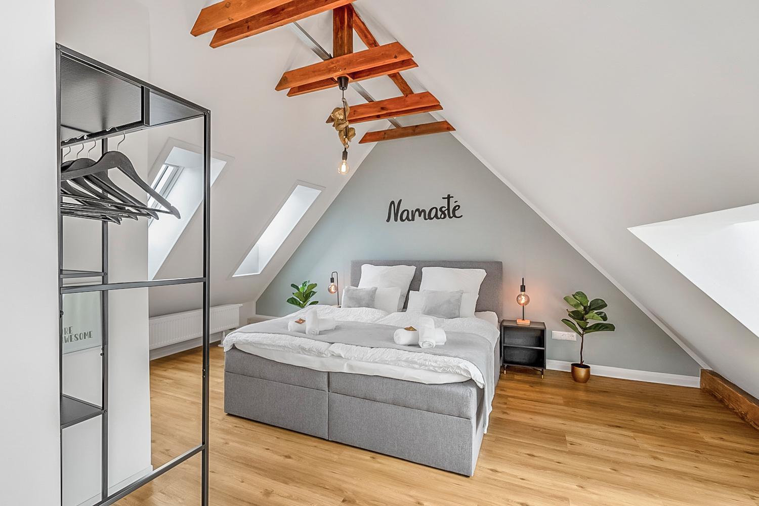 Namaste Homes - Ferienwohnung Mit Dachterrasse Bad Windsheim Kültér fotó